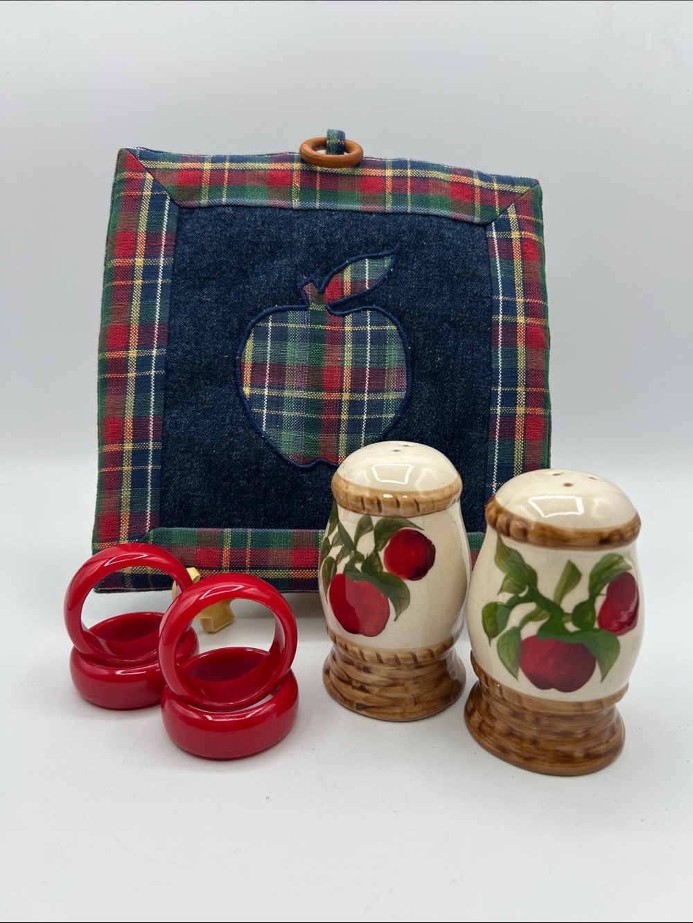 Apple Red Decor salt & pepper, 4 red napkin rings denim potholder harvest lot